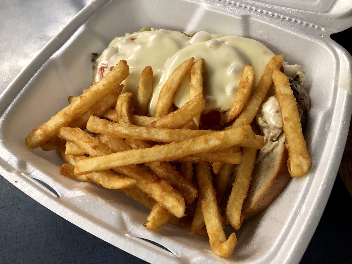 Just like that.... <a href="/BillSpadea/">Bill Spadea</a> mentions a tuna melt on the air, and it appears! Big thanks to Peter at <a href="/EwingDiner/">Ewing Diner</a> - on point this morning! 😊<a href="/nj1015/">New Jersey 101.5</a> <a href="/EricScottNJ1015/">Eric Scott</a> <a href="/jillmyraradio/">Jill Myra</a> <a href="/ProducerKristen/">kristen (accardi) weber</a> @plavery1015