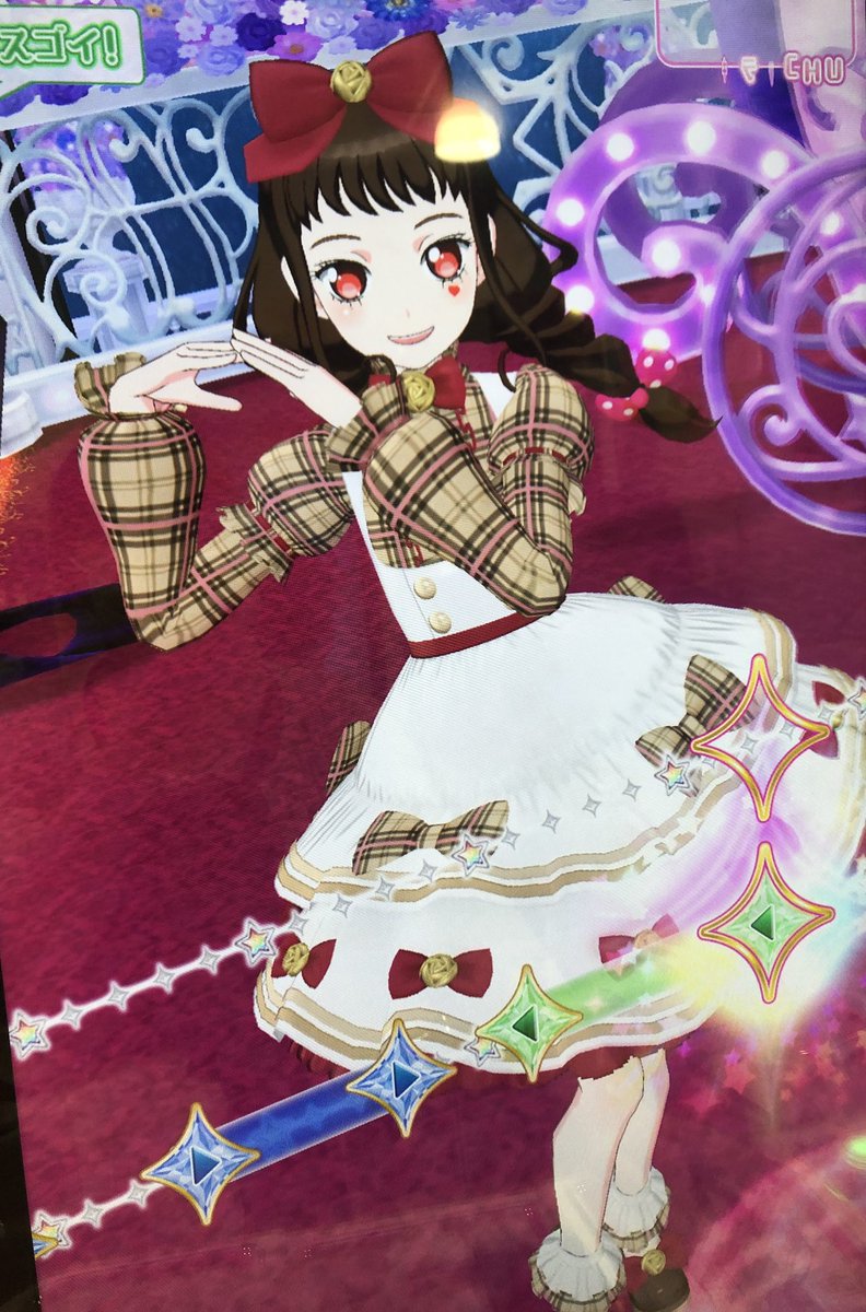 ame_ayame's tweet image. 実はもう1つ考えてた、りぼんちゃんmix👒夏のお嬢さん風〜

チームメイトと一緒に💖
2人が厚手の服なことはなにがしかの事情があるに…違いない…→
 #QueeNRouge