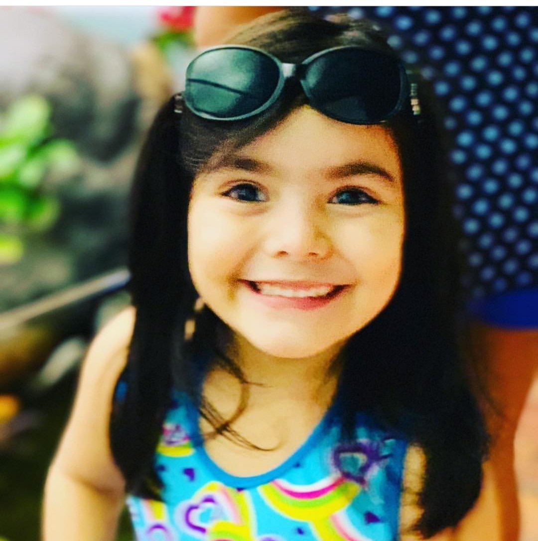 JoseValenciaa's tweet photo. Si la llegan a ver en la calle con quien sea que esté, por favor comunicarse al 981-1107180.  Es mi hermana, se llama Azalea Abigail Pedrero. https://t.co/4nZU30Pn5B