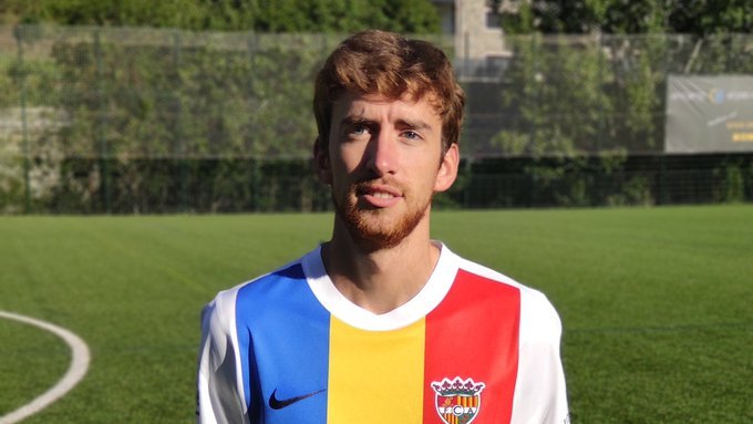 GradaCastellon's tweet photo. Este año nos va a tocar sufrir a un jugador Top en #2BG3 , el mediocentro @RaiMarchan nuevo jugador del @fcandorra , jugador de mucho nivel y de seguramente categoría superior. Equipazo el que prepara el club de @3gerardpique  grupo muy competitivo #PPO @GradaCastellon https://t.co/3eWzLPLl9V