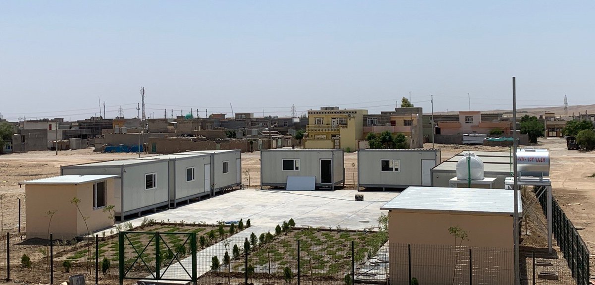 IOMIraq's tweet photo. @USEmbBaghdad @USConGenErbil @StatePRM To address this IOM, in collaboration with the #KRG’s Ministry of Education and with support from @StatePRM, constructed a school made of prefabricated units. The new school has capacity for over 200 students. #IraqRecovery https://t.co/LsWYnj796G