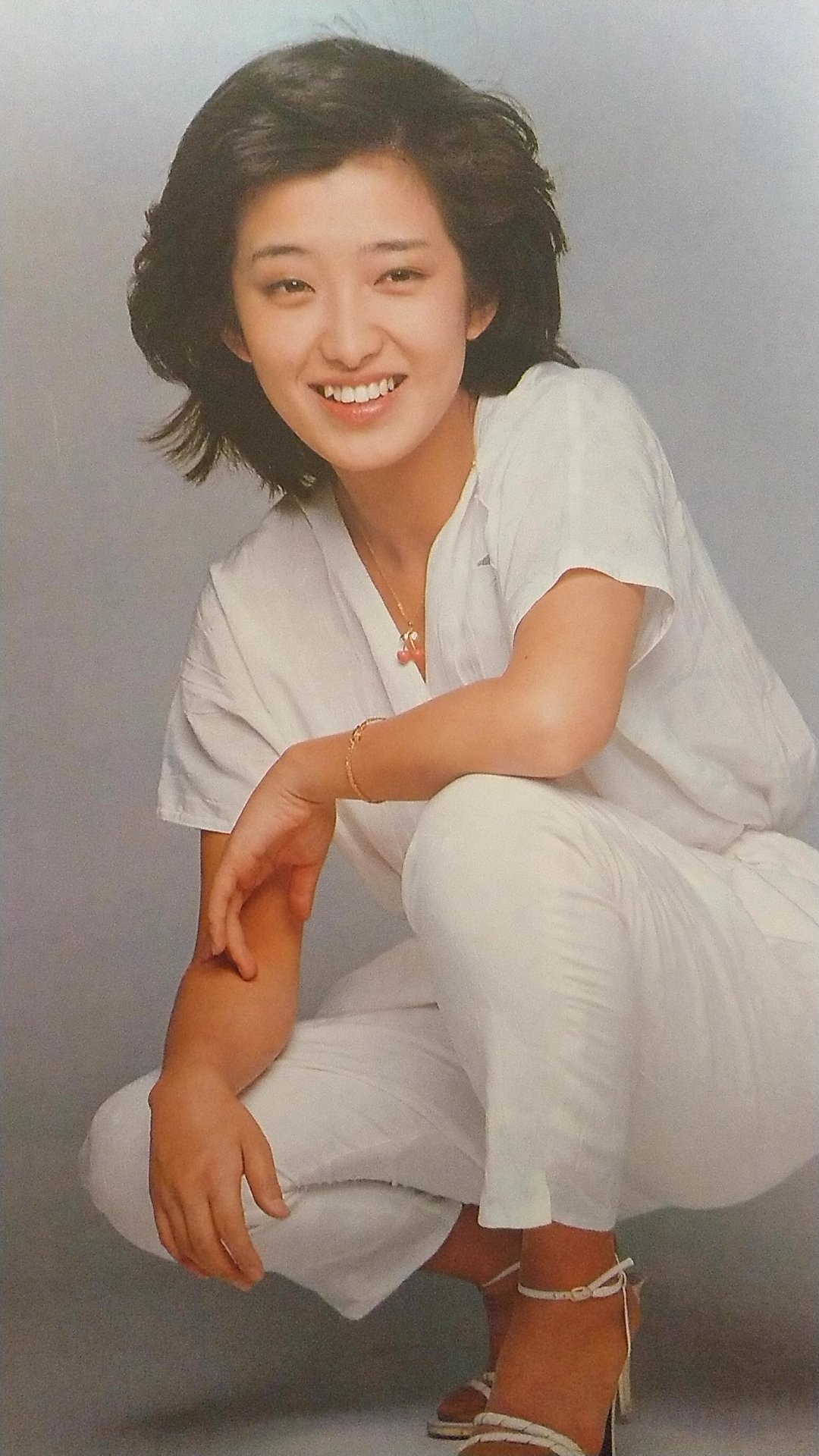 あきな 美しすぎて美しすぎて 仕草とか雰囲気が大人ですよね 引退の仕方も物凄くかっこいいです Star Legend 百恵伝説 のレコードに付いている写真から 山口百恵 百恵ちゃん T Co Zwivvkwzb5 Twitter