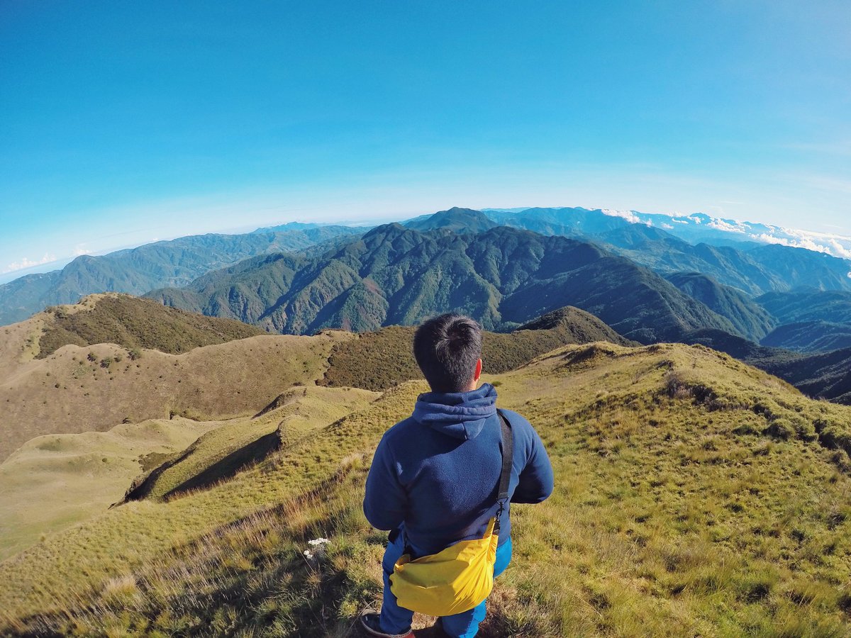 SeraspeJomie's tweet photo. I need vitamin SEA-"Sea of Clouds"😍🏞️🌄

#MountPulag #travelPH #jomieTravels😂 #backpackingPH #goproPH

IG: @jmiesrspe https://t.co/at4uI4FEiP