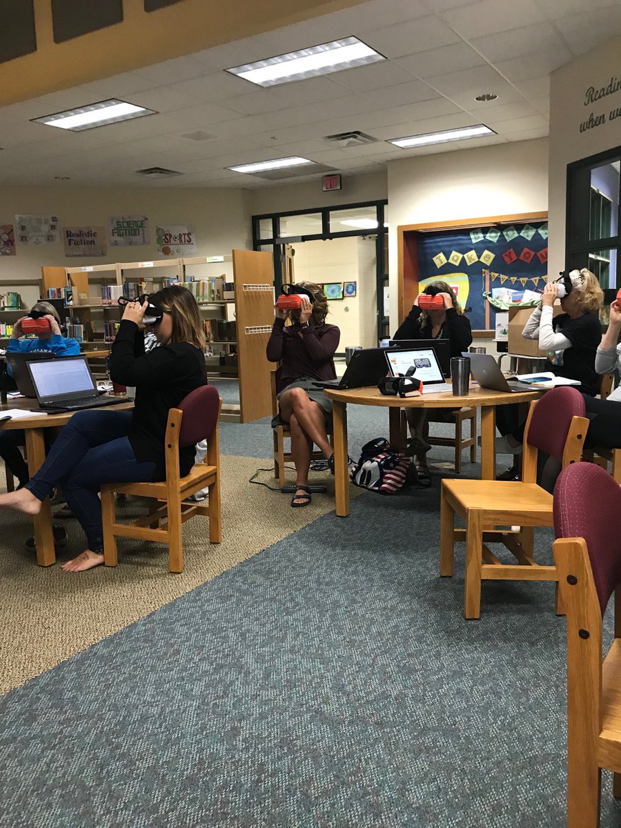 Jone Davis tweet media