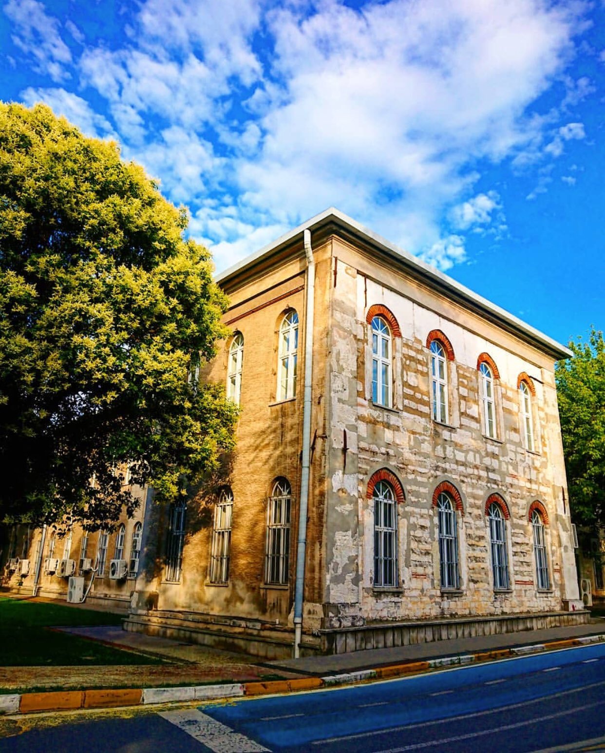 تويتر ytu ogrenci isleri daire baskanligi على تويتر ytu davutpasa kampusu tas kisla binasi ogrenci isleri daire baskanligi yildizteknikuniversitesi ytu ytu ytuoidb yildizteknikuniversitesidavutpasakampusu ytudavutpasa yildizteknik kampus