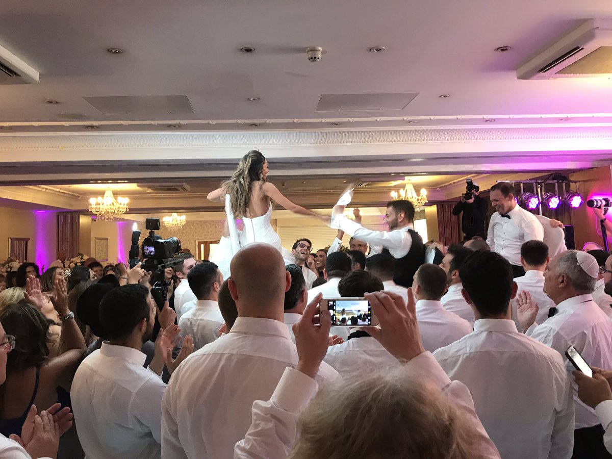 mixedfeelingsHQ's tweet photo. Mixed Feelings really did enjoy a fantastic wedding celebration party last night.
It was also a pleasure to be working with Jango the Toastmaster, ‘The Special Moment Photography’ and ‘Just Smile’
#mazeltov #wedding #party #liveband #shendishmanor #justsmile #preparetoparty https://t.co/dF4EgNFRYz