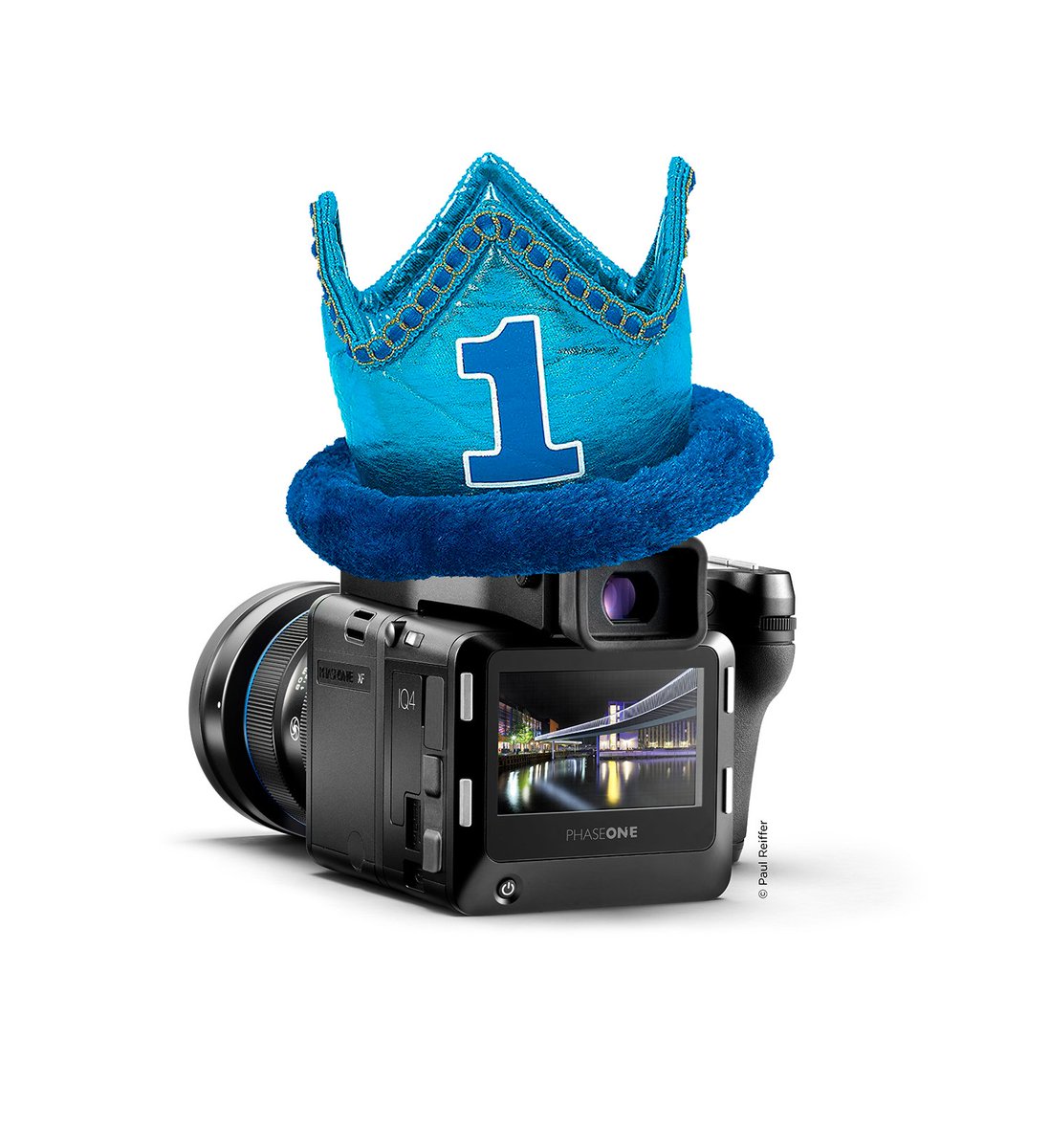 TweetWithDT's tweet photo. Today we wish the @PhaseOnePhoto IQ4 150 MP digital back a very happy 1st birthday! We're offering special deals on upgrades through the end of the week– there's no better way to celebrate than upgrading your system! Get in touch with your DT rep to get started. #phaseoneinfinity https://t.co/QHQsEVUN4d