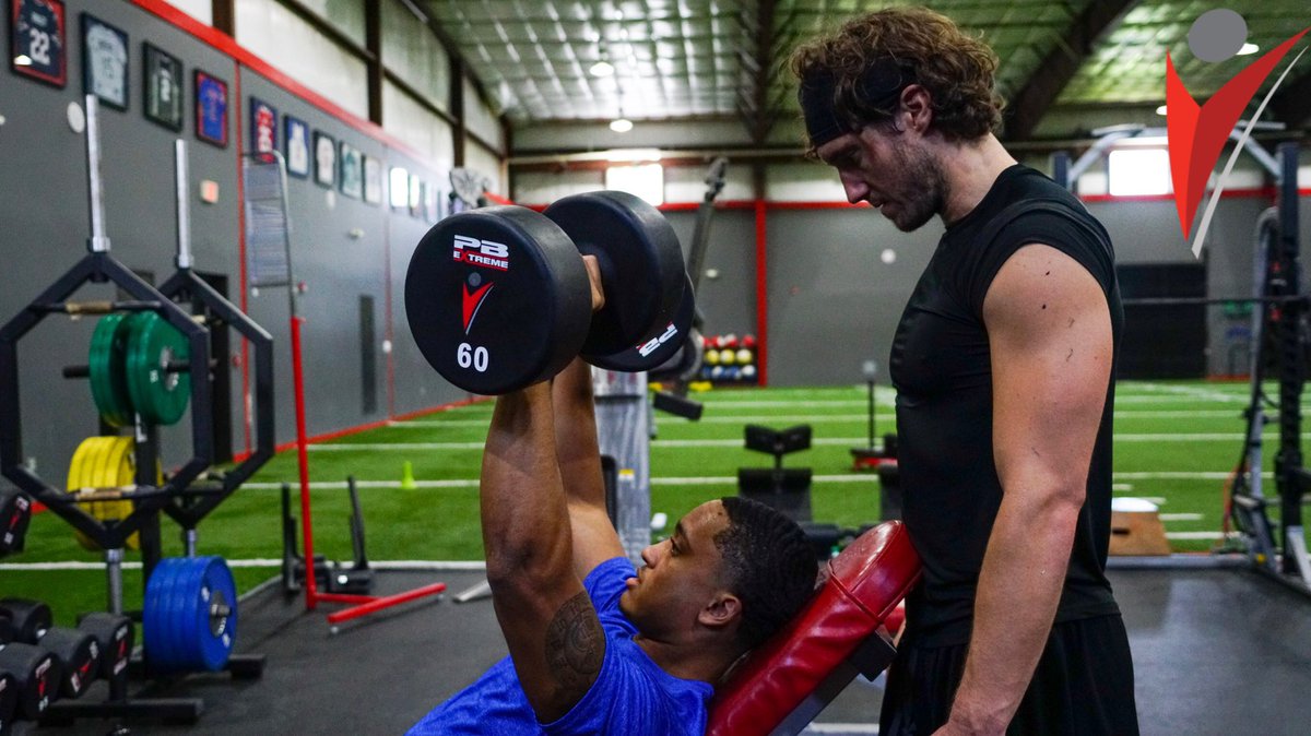 Traction Sports Football tweet media