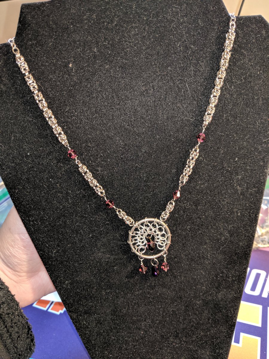 Cheese_Bagelz's tweet image. I hate being a slave to tendentious. Well no more. I'm going to try to get organized to start making chainmaille on @WatchMixer next week. I'll start off with 1 hour at the start of stream then switching to a game. Time will increase as I build stamina #imixer