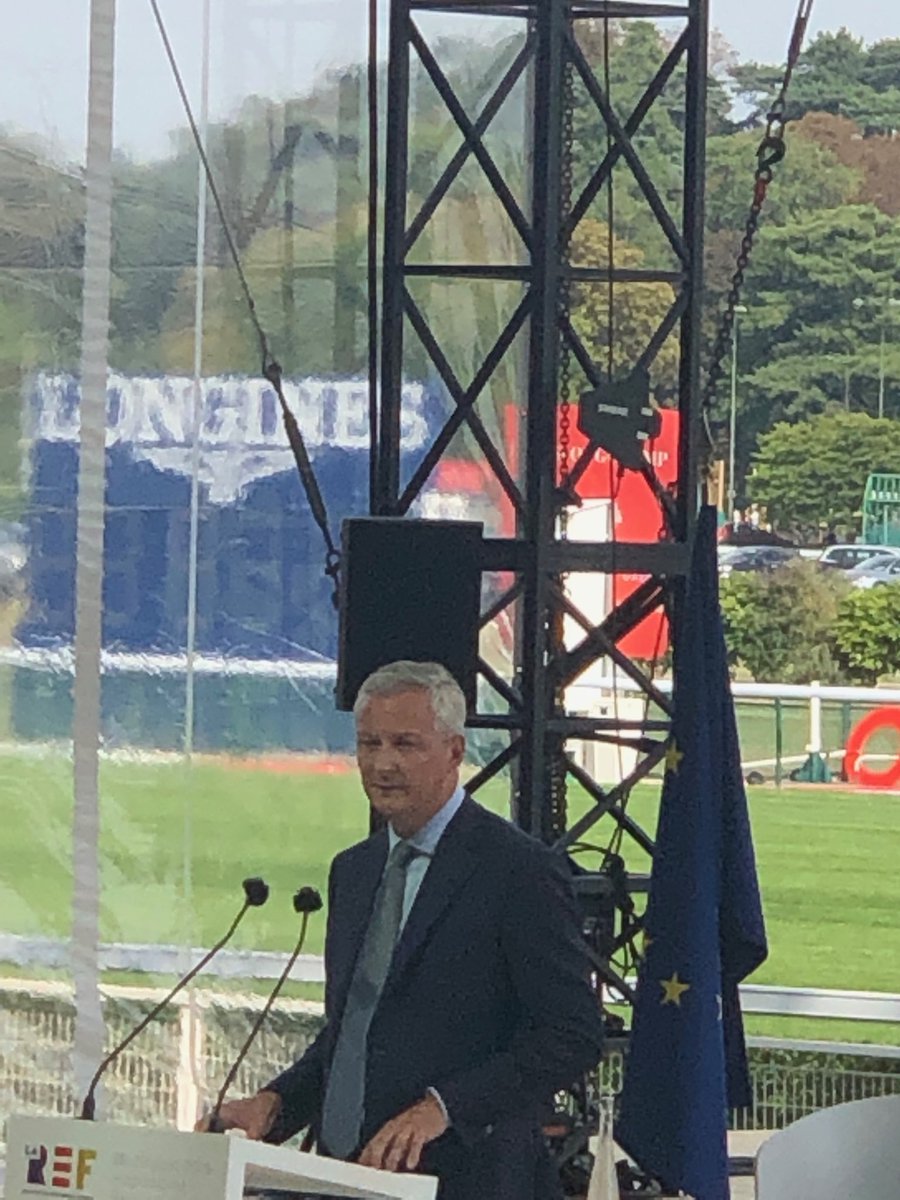 Merci à ⁦<a href="/BrunoLeMaire/">Bruno Le Maire</a>⁩ pour son plaidoyer pour l’industrie, le CIR pour soutenir l’innovation, la réduction des impôts de production 7 X plus élevés qu’en 🇩🇪 pas d’économie forte sans industrie forte ⁦<a href="/FranceIndustrie/">France Industrie</a>⁩ ⁦<a href="/FranceChimie/">France Chimie</a>⁩