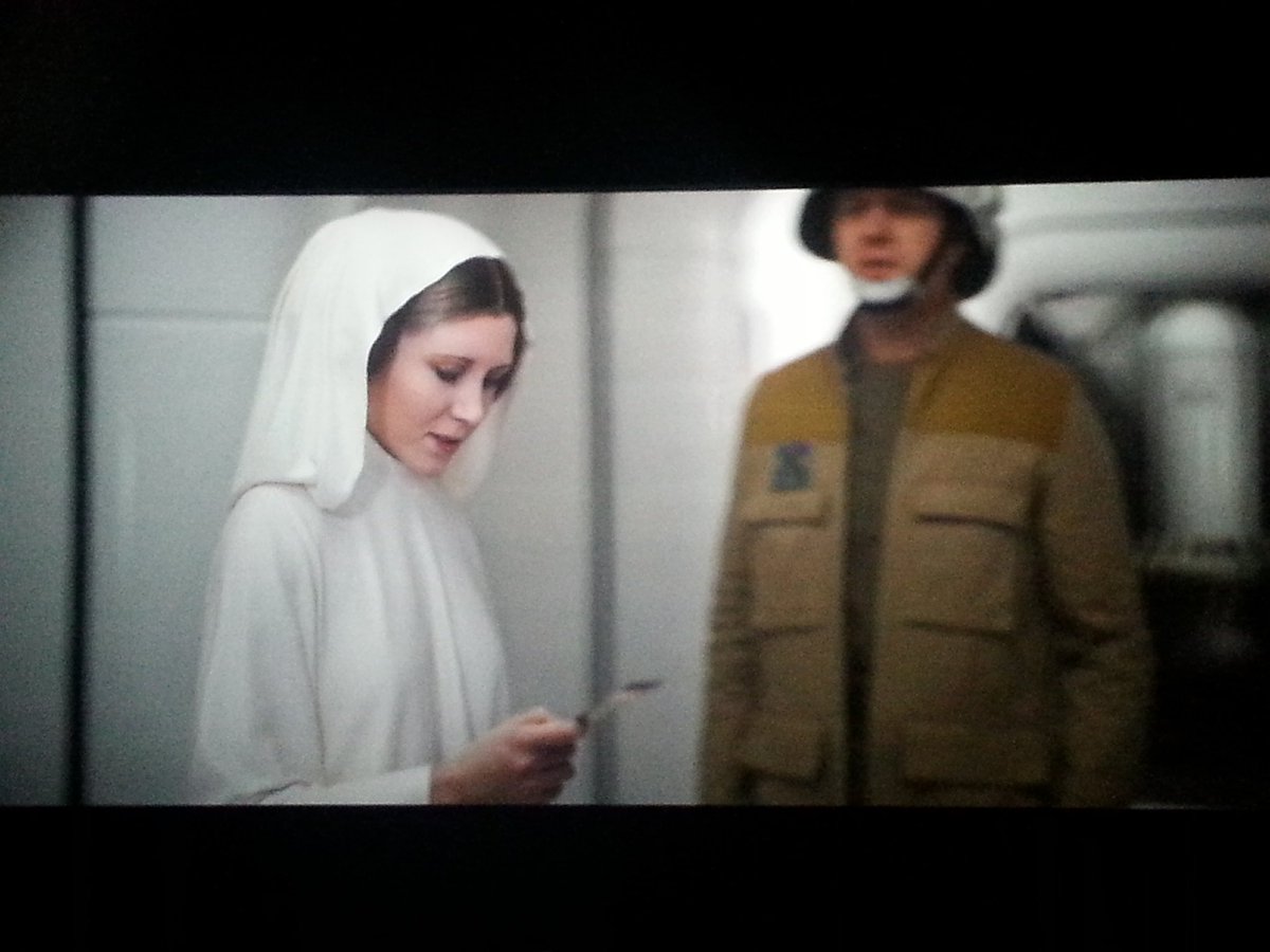 guatestarwars's tweet photo. Cuando mandas el mensaje más importante de la Galaxia ‼
#StarWars #starwarsguate #TheForceAwakens #soytupadre #masterponcho #theriseoftheskywalker #EpisodeIX https://t.co/pUfK5KHMgt