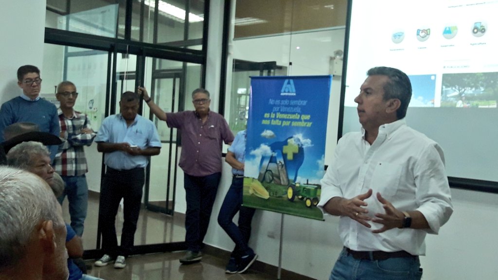 ASOPORTUGUESA's tweet image. "Gracias a la confianza ganada en nuestros más de 68 años de historia, pudimos gestionar recursos para que los productores pudiesen sembrar", @VzlaAgricola.

#28Ago
#CicloInvierno