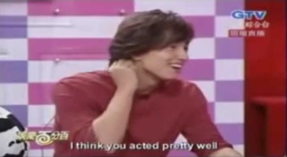  #JerryYan trolling  #BarbieHsu but he just couldn't keep up with the joke as he shied away and scratched his nape (his behavior that indicates his shyness!)I can never get over this interview, can I...