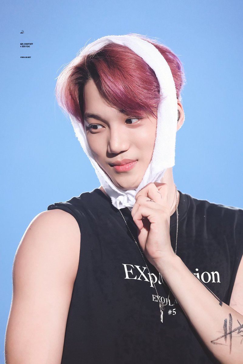 HERE I STAND, AS USUAL.

t1.daumcdn.net/cfile/tistory/…
t1.daumcdn.net/cfile/tistory/…

#카이 #엑소카이 #KAI #EXO <a href="/weareoneEXO/">EXO</a>