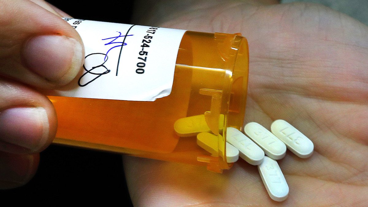 lifehacker's tweet photo. A judge recently ordered Johnson &amp; Johnson to pay $572 million for its role in the opioid crisis. Here's a quick summary of what's going on: https://t.co/glOm7cumQC https://t.co/W0KfyQ6qoG