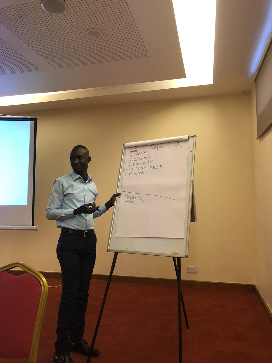 Rianneletschert's tweet photo. Getting our first course in Swahili; finding words for justice or reparations not easy... from @PaascalK @BagumMugisa @Intervict_Repar https://t.co/xshZt9mNfy
