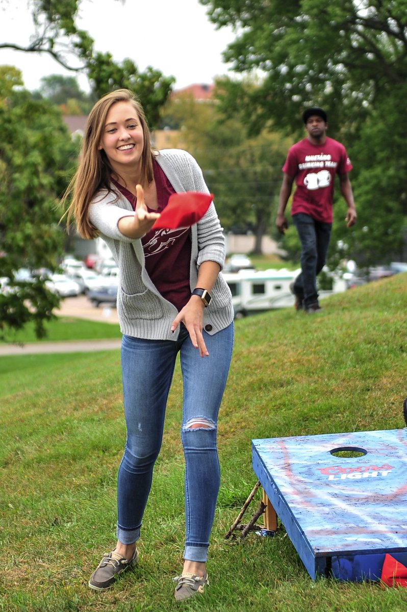 MorningsideEdu's tweet photo. Homecoming &amp; #Mside125th Weekend are three weeks from Friday. Are you signed up for the golf tournament on Friday? The big (free) party on Friday night? Get it done by Monday, Sept. 2, please and thank you! We can't wait to see you! https://t.co/HGQMKzX58w https://t.co/93KkPkm5N1