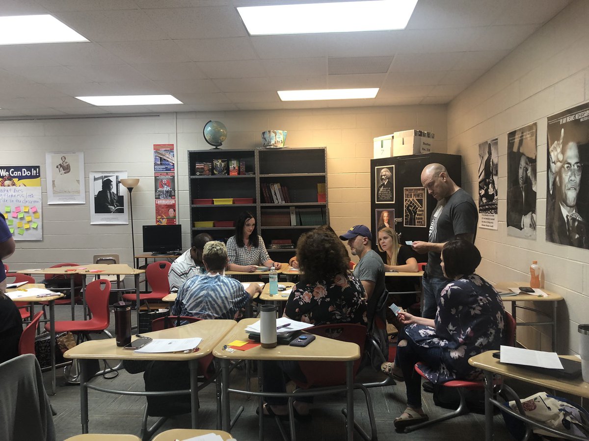 HeatherPsaltis's tweet photo. @RPS205 Amazing kick off to teacher Institute sessions! Group work during ‘identifying and understanding gifted learners’ for K5 teachers across the district. @mzedman Our PD department rocks https://t.co/2neLXNkEOF