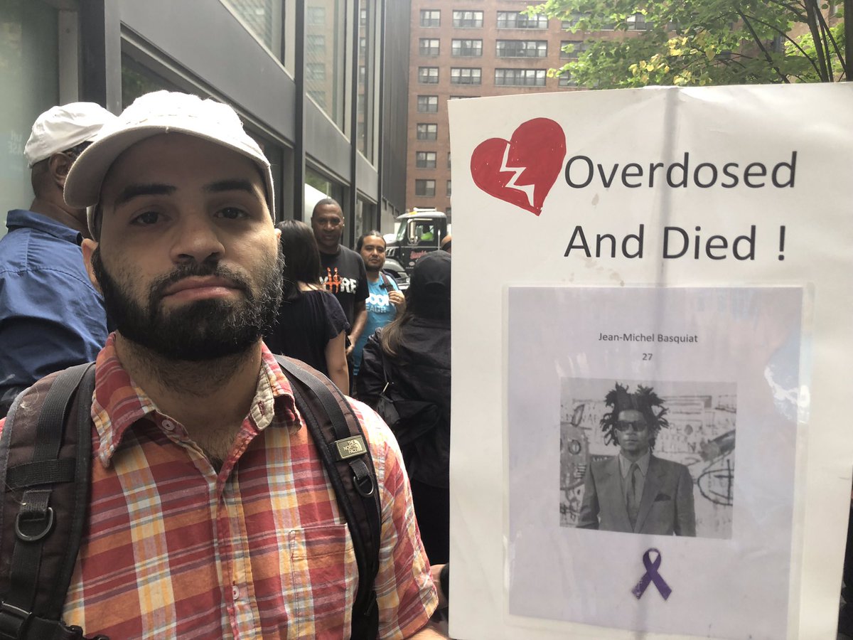 .<a href="/HarmReduction/">National Harm Reduction Coalition</a>’s Jose Martinez prepping for #IOAD protest at <a href="/NYGovCuomo/">Archive: Governor Andrew Cuomo</a>’s office calling for #EndOverdose &amp; demanding he say #YestoSCS. <a href="/NYGovCuomo/">Archive: Governor Andrew Cuomo</a> how many more NYers need to die of #overdose before you take action? #EndOverdoseNY #OverdoseAware