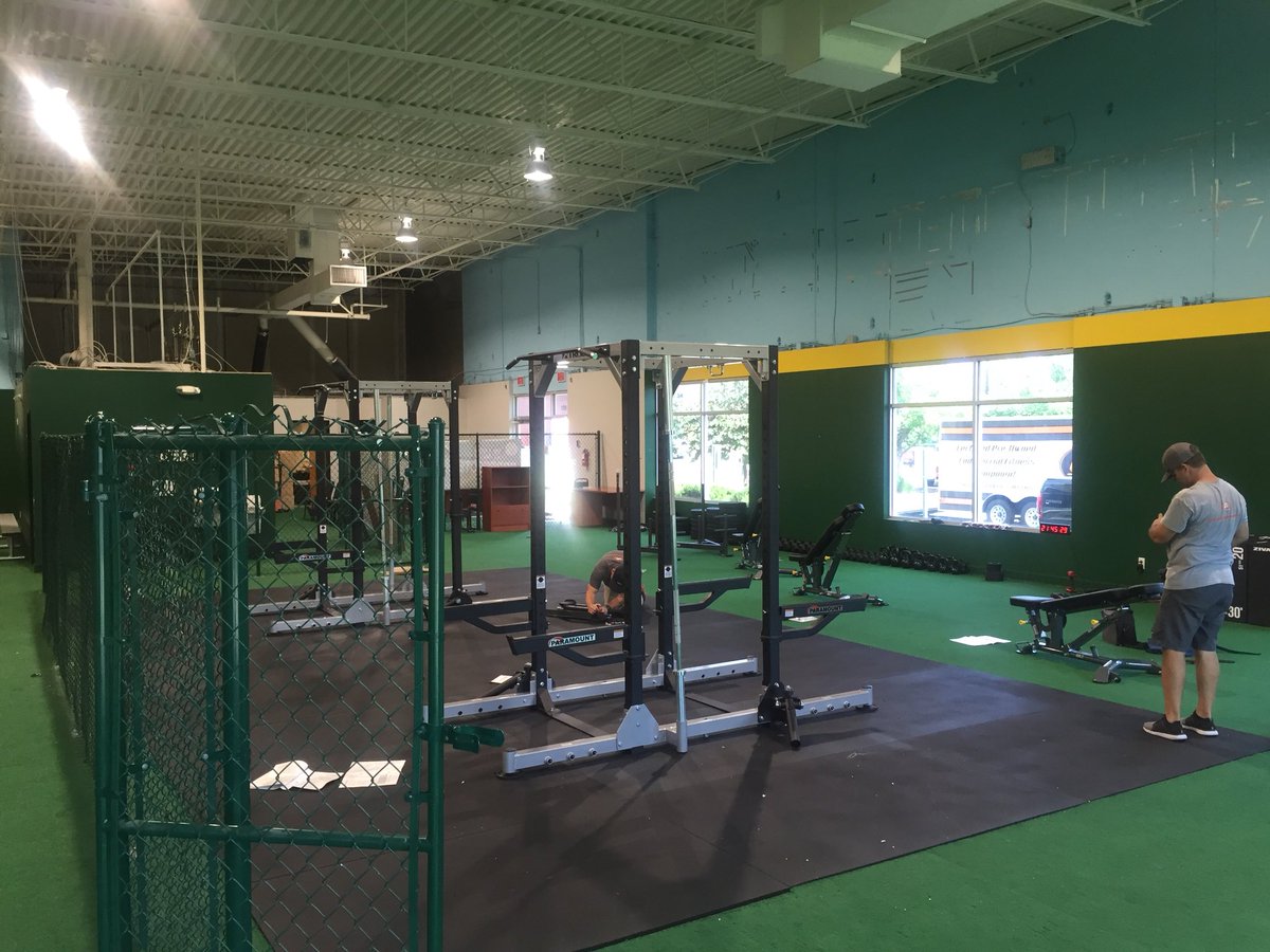 stlprospects's tweet photo. Super excited  about our new Under Armour @stlprospects strength/performance training area. Ready Sept 1! Producing athletes-Bigger Faster Stronger-and #morecollegecommits. https://t.co/5SvDx5cqf6