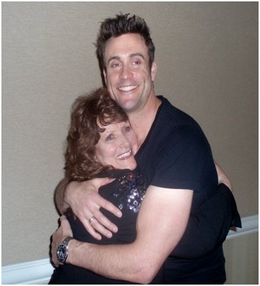 Susan_Rodeo's tweet photo. ♫Happy Birthday @DanielGoddard♫ Hope your day is Great, filled with love, laughter and all that you love to do. You are truly one of a kind - you're nice both inside and out! Sending hugs from my corner of Canada! #YR  @YRInsider @YandR_CBS https://t.co/RxdKAJl4gX