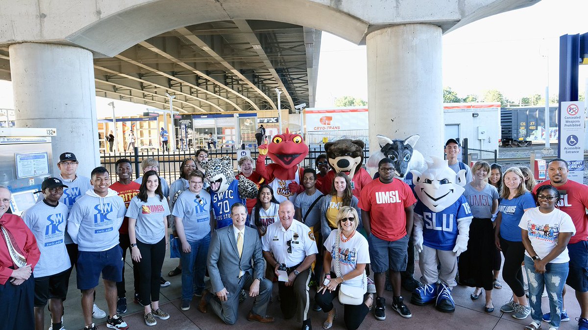 umsl's tweet photo. Thanks to all who joined to kick-off the College Transit Challenge! All day today, check in at the UMSL North or UMSL South Metro Station on social media and post a status update or photo with #iTakeTransit #umsl to help us win! GIVEAWAYS at the UMSL North Metro Station. https://t.co/QyjJudUyxr
