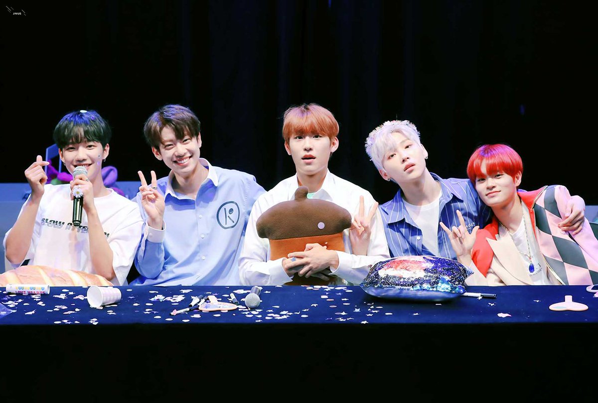 WOO_JINIUS's tweet photo. 함께한 100일 앞으로도 함께할 많은 나날
100일 너무 축하😍😍
#AB6IX_ABNEW_100DAYS
#에이비식스_에비뉴_축100일 https://t.co/4mtvXSPcr5