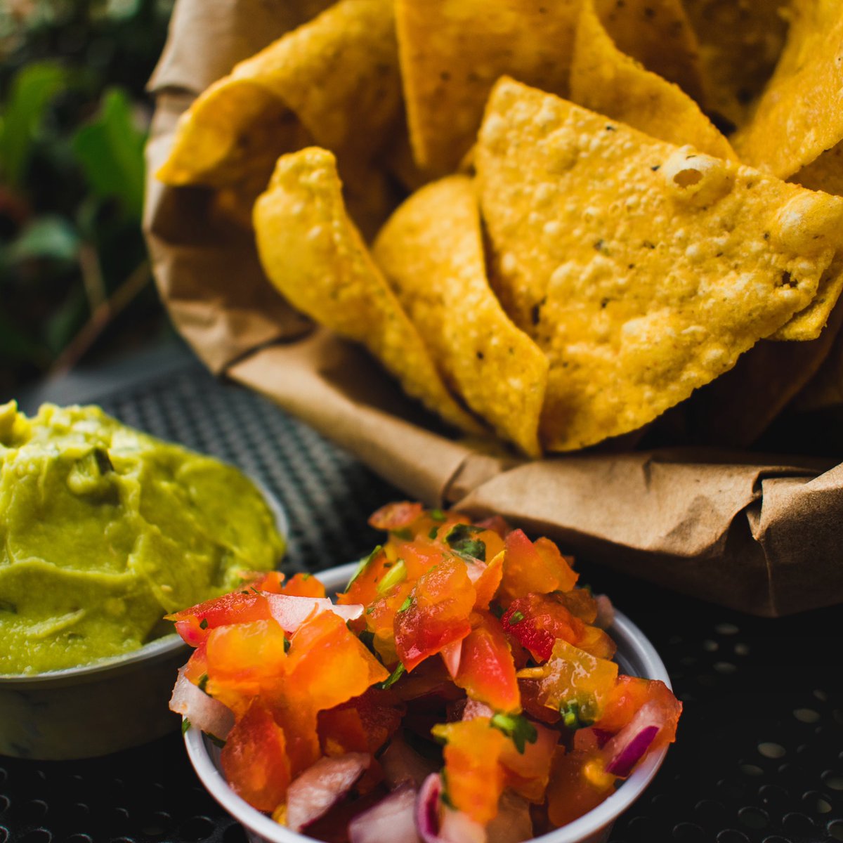 Firstcollege_'s tweet image. NACHOS?!? Come to Pack Nite. 7:30-8:30PM @RyanScantling is going to bring a good word on dating!