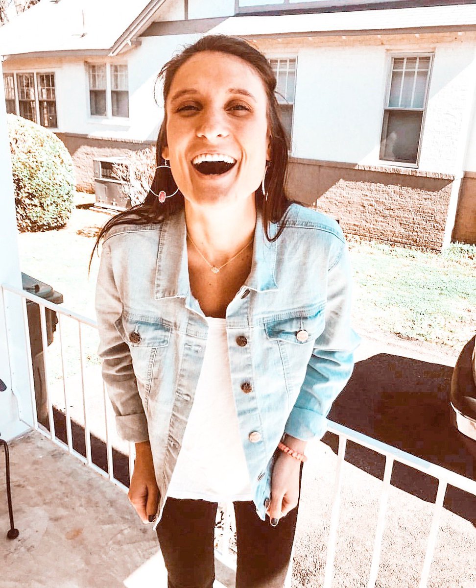UTMartinZTA's tweet photo. #WhyZetaWednesday “Zeta Tau Alpha has been a safe haven for me throughout my college days and i will forever be in debt to this sorority for showing me who I am as a woman and encouraging me to grow daily.” https://t.co/PTZ1IhzBor