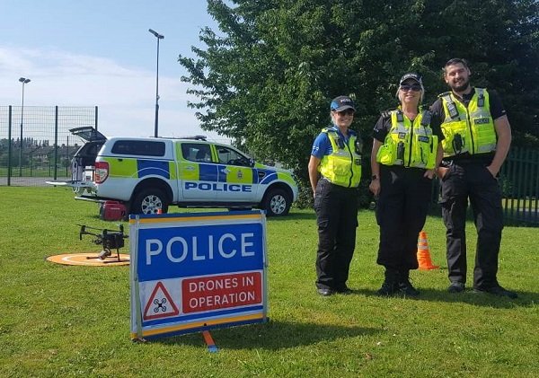 DerbysPolice's tweet photo. Officers from our Safer Neighbourhood team in Erewash teamed up with @DerPolDroneUnit last weekend to help tackle the problem of nuisance motorcycles, after complaints from the public about the issue on the #NutbrookTrail. https://t.co/Bqs0aj2mk0 https://t.co/2kPlQmuN0w