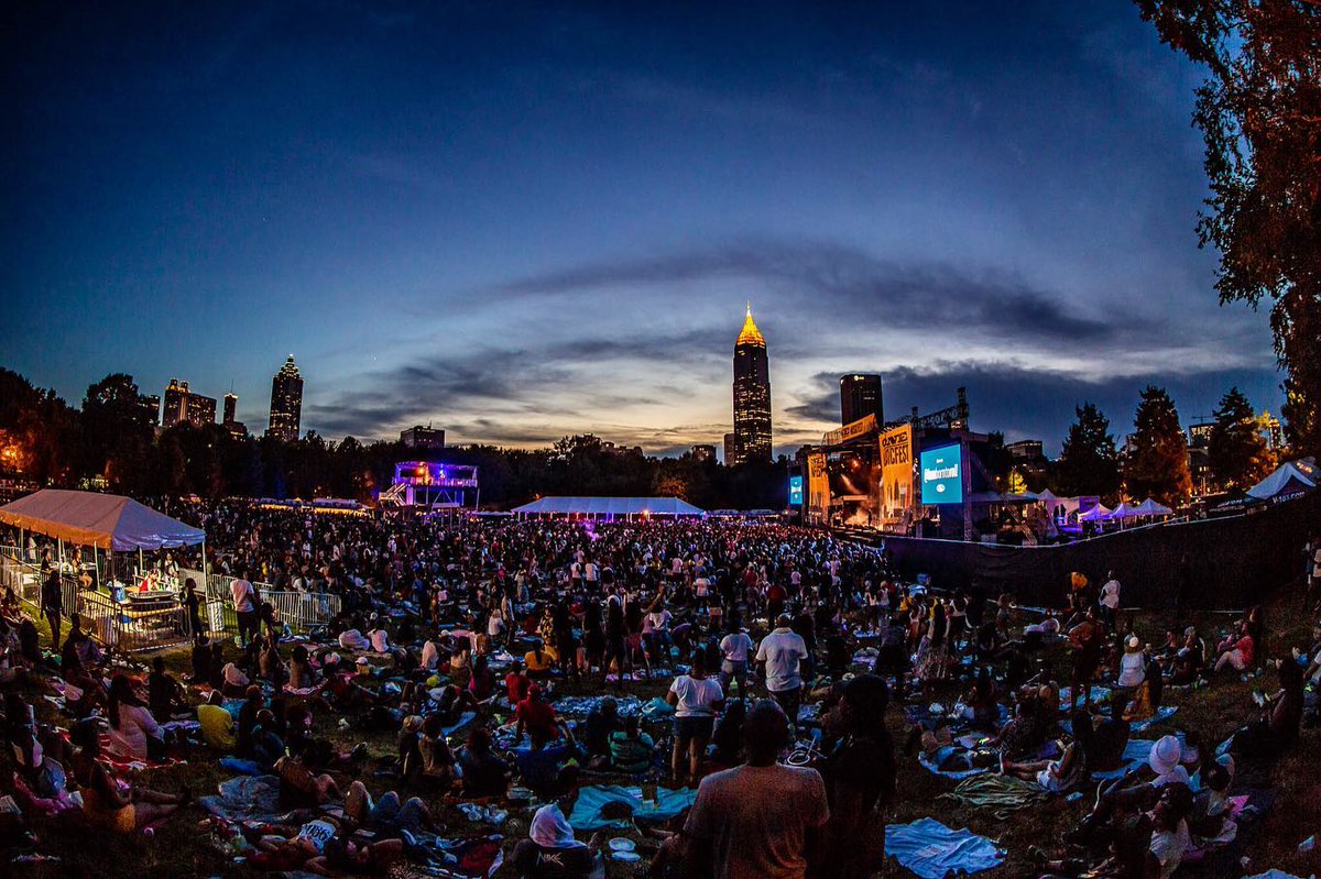 CentParkDist's tweet photo. The Southeast's largest 2 day, urban progressive music festival celebrates its 10th anniversary this weekend in @centennial_park 🎉 Welcome, @onemusicfest! https://t.co/WvCWVK0GdY #EverythingATL https://t.co/oj1xeiCFXs