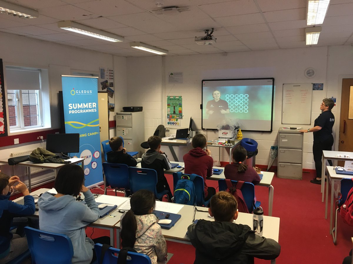 gledus's tweet photo. What a success this Summer has been ☀️

Our STEAM-Coding courses have been delivered to dozens of students around Lancashire 🤖

Check out some of the highlights > 

#summercamp #coding #STEAM https://t.co/pG0QwU4a2v