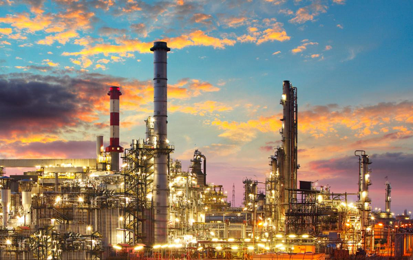 AspenTech's tweet photo. @EOG_magazine recently featured @ronbeck_AT's perspective on why #downstream operators need to embrace #digitaltransformation if they want to remain competitive. Read the article: https://t.co/MaGJmGBvyr https://t.co/RtpJSTRUAJ