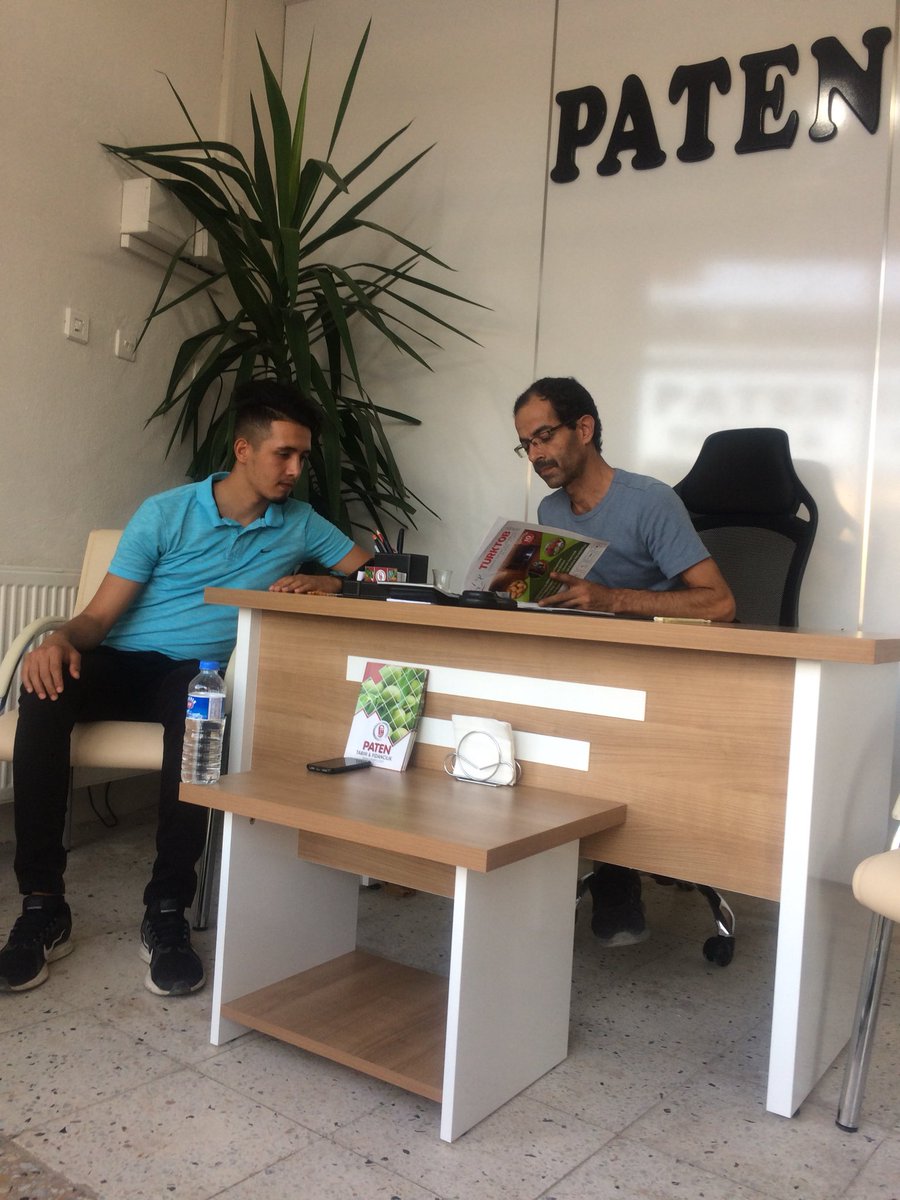elazizden's tweet photo. Bahçecilikte <<<ceviz-badem bahçeleri >>> #cumaçiftliği / tarım-fidancılık-seracılıkta #patentarımfidancılık  

Ekonomiye ve yeşil bir dünyaya daima katkımız olacaktır...

Her bir tohum sabırla çatlayacak ... https://t.co/9LOIWB1g4Z