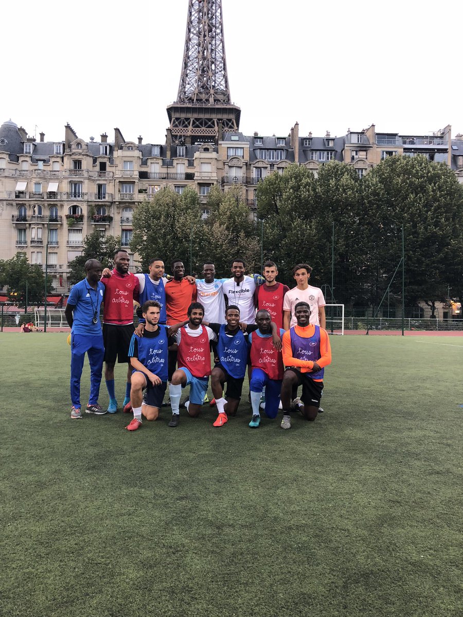 ES Petits Anges Paris tweet media