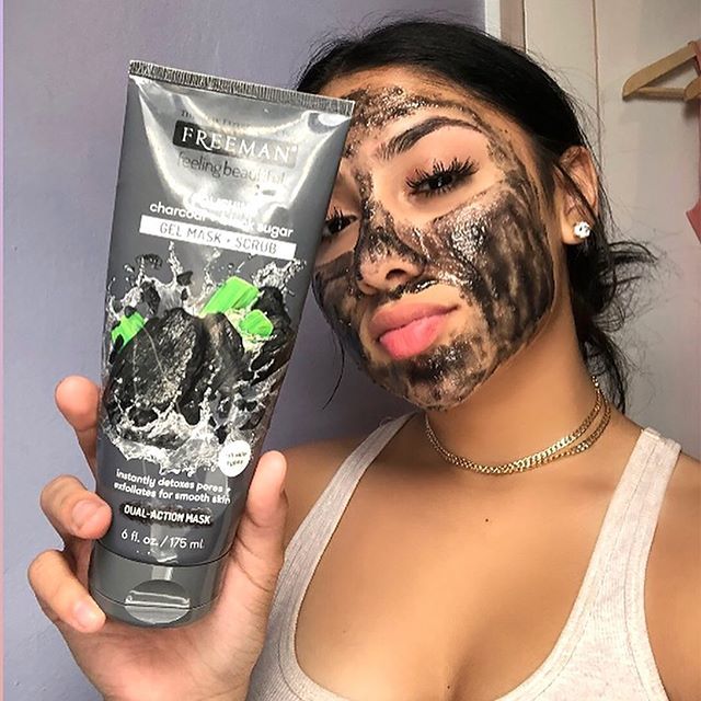 Freeman Beauty on Twitter: "📷: @x0jayyy using our Polishing Charcoal + Sugar Gel Mask + Scrub. 😍🌑 Tag us a chance to be featured! https://t.co/Kzh6tfr5EH https://t.co/EnbYyPyLwP" / Twitter