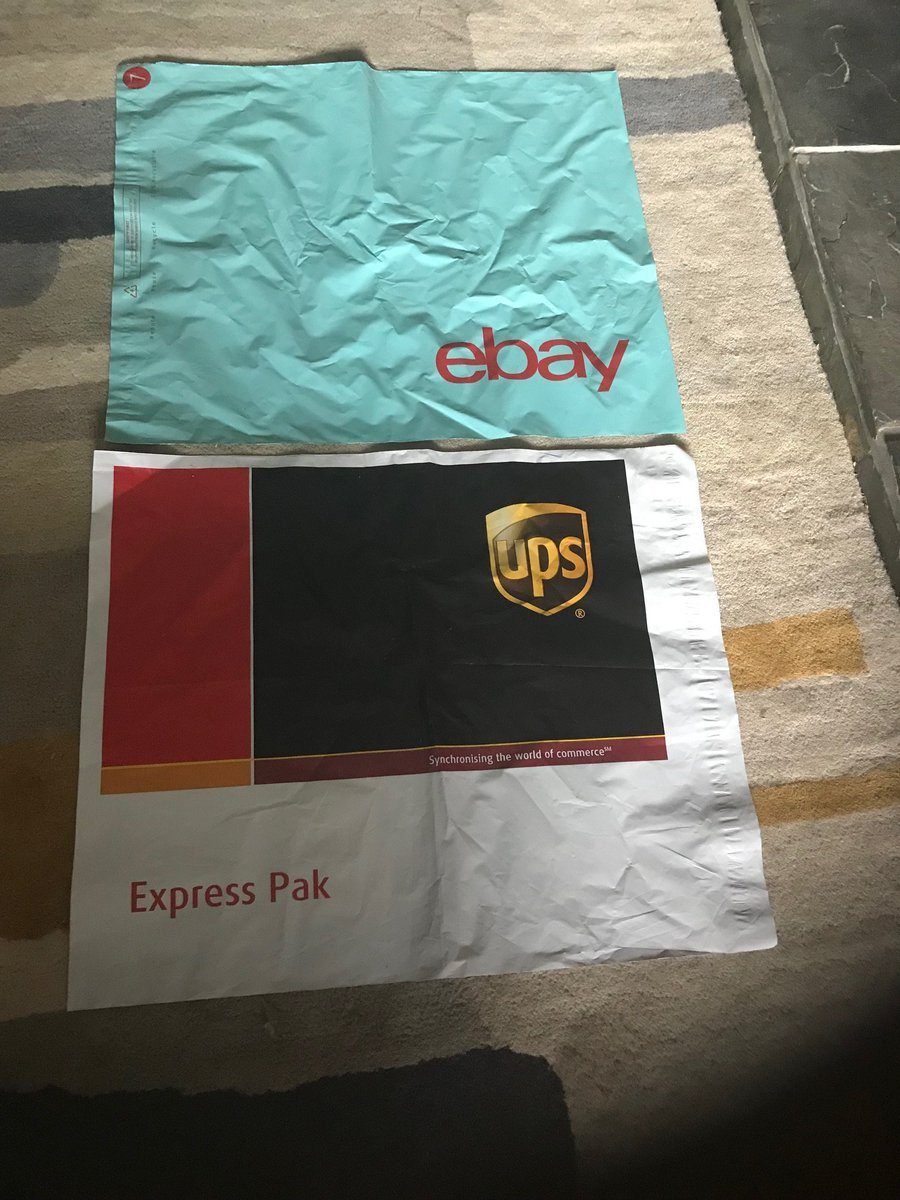 oakleyrob's tweet photo. @UPS_UK apparently UPS Today order UPS11890267 was sent in a metal or wooden box even though I only use mail bags or cardboard boxes. £20.60 surcharge 🤣🤣🤣🤣
Contact UPS directly for solutiontion and get sent the same mail bags only with UPS on https://t.co/YkawtiBr6e