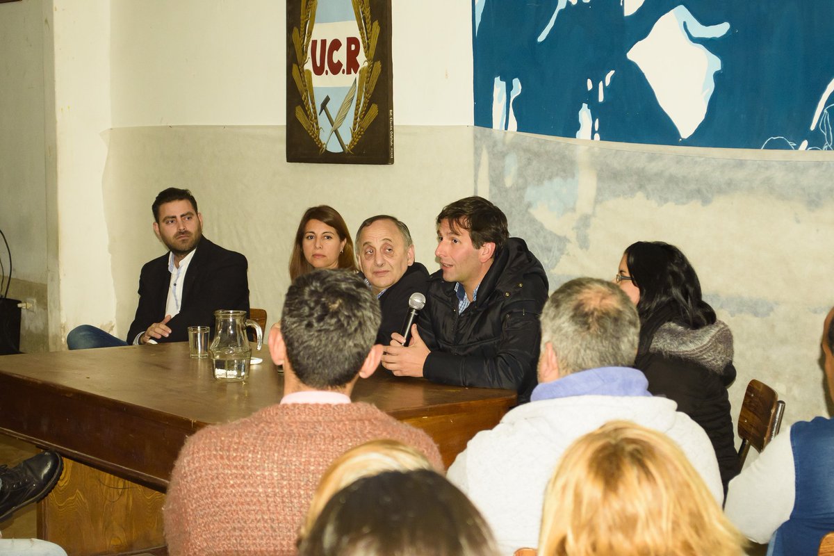MarioAlvarezOk's tweet photo. Creemos en la Renovación Política de la UCR.
Creemos en la generación de nuevos espacios de participación ciudadana.
#UnNuevoTiempo para #RíoCuarto
#InternasAbiertas #29deSeptiembre
#MarioAlvarezIntendente
LISTA: #FuerzaRenovadora https://t.co/OL7N4RiacX