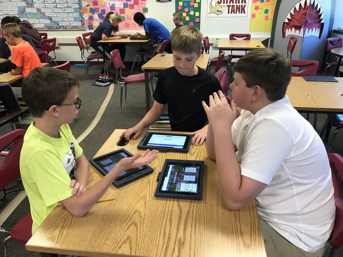 CMS_CSouth's tweet photo. Shark tank classes using Quizlet Live to learn about taxes, paychecks, and different ways people get paid. https://t.co/sc8GCrqhFp