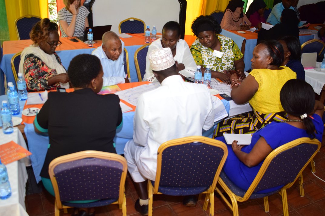 Day 3 of the ongoing Supporting Leaders Kenya Module 3 Training at Mangro Hotel, Ukunda, Kwale County.
 #EngaginginterfaithLeaders in #interreligiousdialogue.
@Horninstitute @tendasasa @InstituteGC 
#buildingcapacities of inter-faith leaders in #CPVE