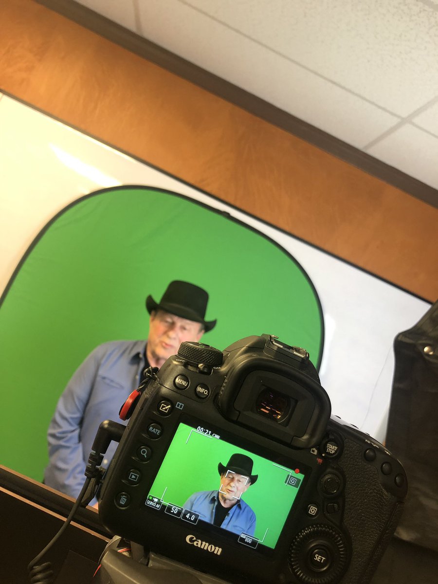 Country Road TV tweet media