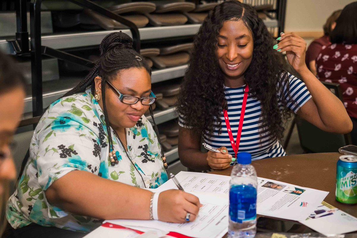 Teach_313's tweet photo. Last month's Teach 313 Educator Summit was a blast! 

It was inspiring to see 50 teachers from across the country travel to #Detroit to explore career opportunities with city schools. #teaching #education https://t.co/FraOecMLuv