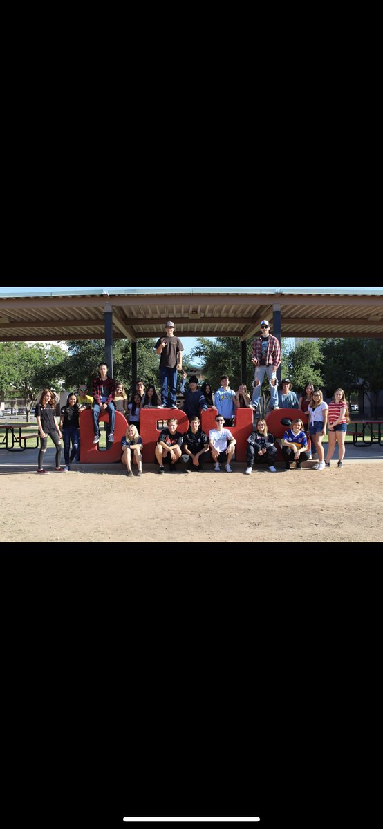 digital_ridge's tweet photo. DRHS 2019-2020 Digital Photo Club 📷 https://t.co/QkuPYHmOVV