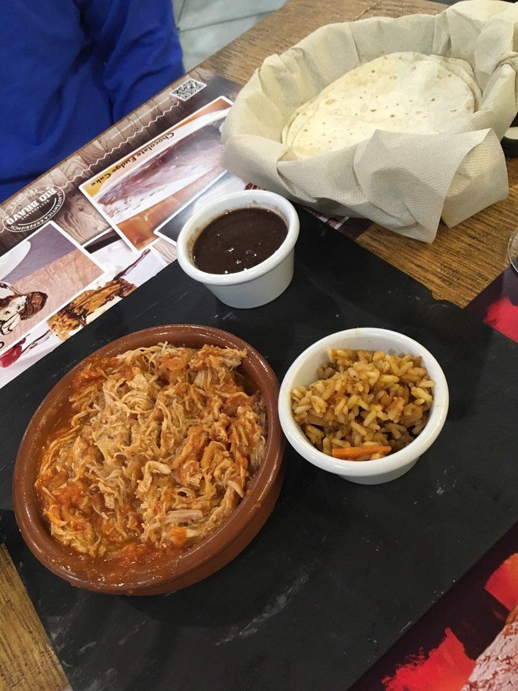 Cada día es una nueva oportunidad para mimarte y cuidarte ¡Nadie se lo merece más que tú! 👉📞 954 18 34 24