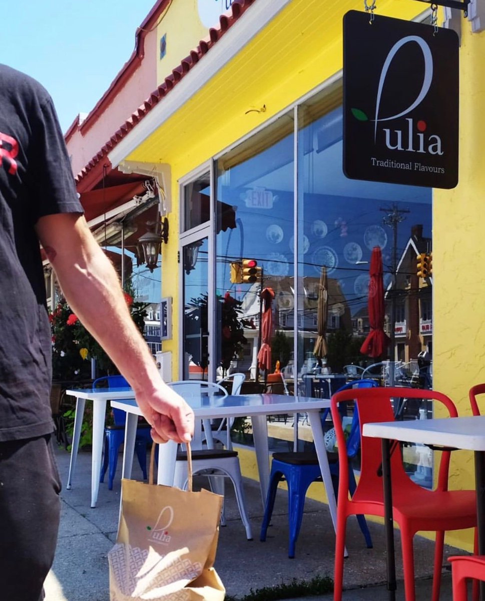 OmegaHIPS's tweet image. We can't say it enough - Good signage sells. Not only does Pulia Ristorante's signage sell, but so do their traditional flavours! #PrintDesign #PrintMarketing #PrintSignage