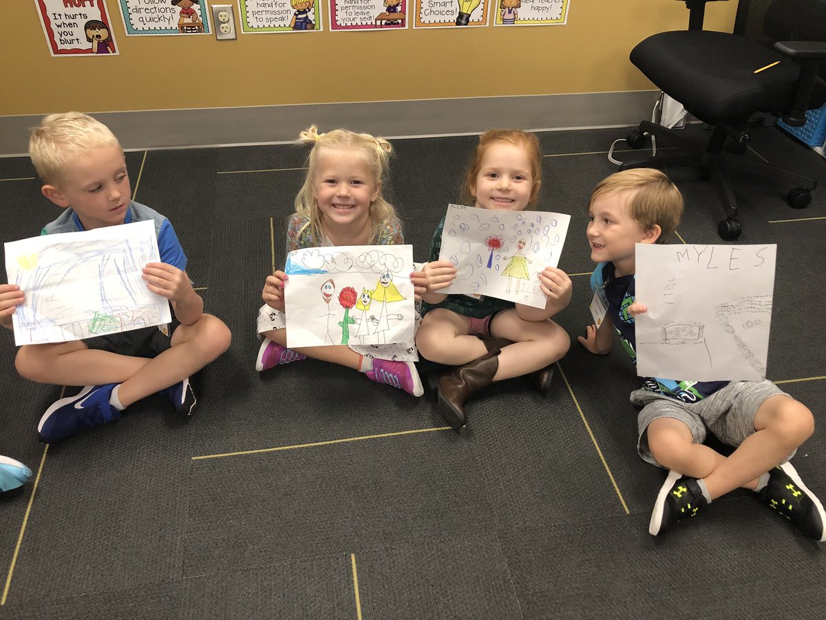 KSmithSidekicks's tweet photo. Kinders are learning how to use black flare pens for writing and drawing! They are also working on adding details and doing quality work! #cankinder #becannonproud @canstem https://t.co/uQZCgaxn3T