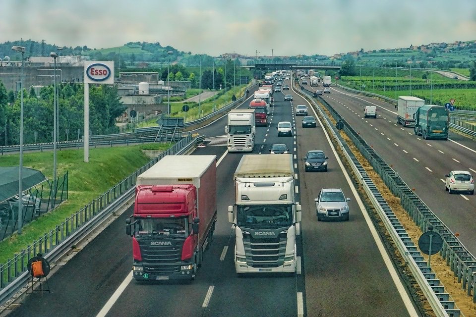 Clau_interim's tweet photo. Nous proposons une #offredemploi pour un #poste de #chauffeurpoidslourd en #PerigordNoir > https://t.co/vGwm6ApGaR #emploi #job #interim #travail #perigord #dordogne https://t.co/tUAGllxzUn