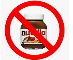 regismailhot's tweet photo. Ce matin, j'ai fait geste pour l'Amazonie. J'ai arrêté le Nutella...
Et je vais bouffer des acai bowl importés par cargos et ramassés par des enfants en Amazonie, mais tout ça dans le respect de la planète et de mon corps.
#PrayForPrayer https://t.co/UHTiN81OEq