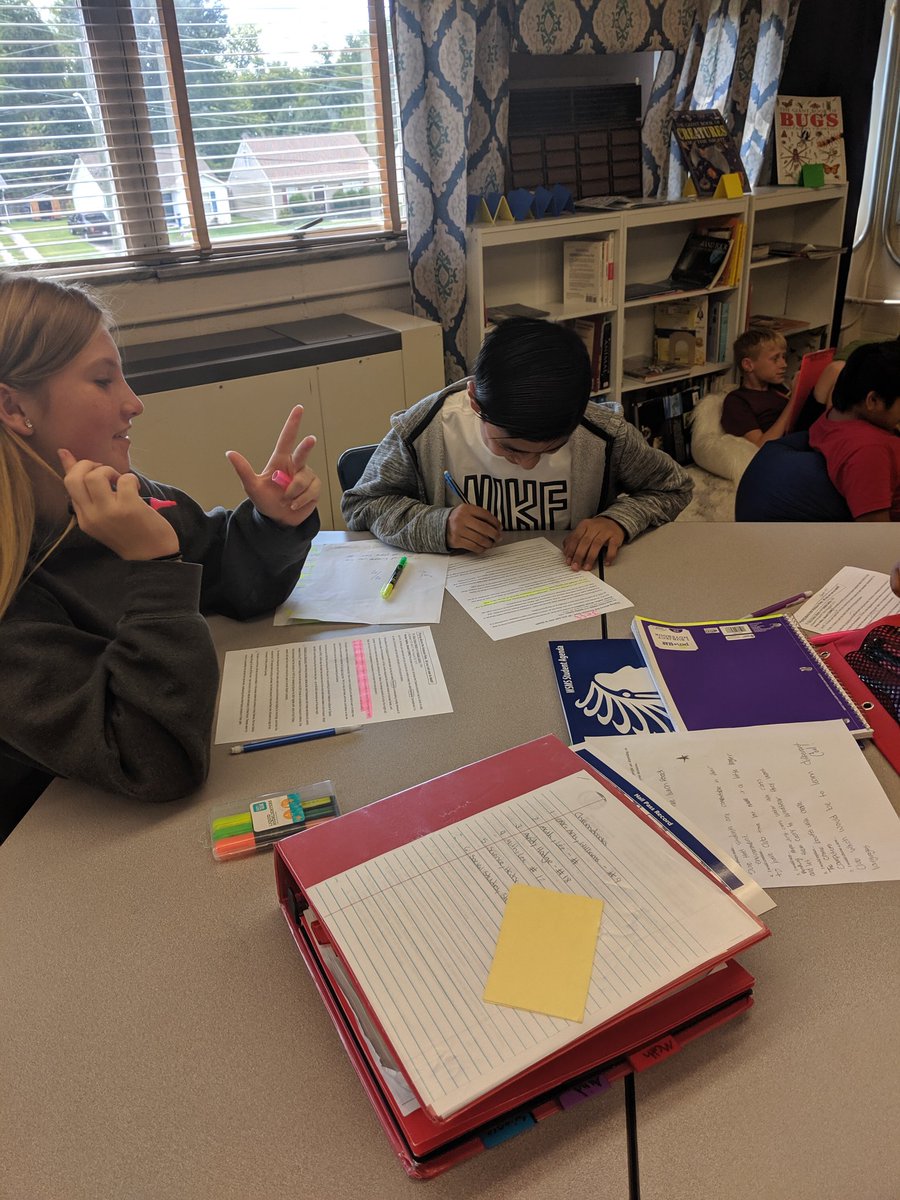 jhodge202's tweet photo. We are active readers with our marking the text strategy! Watch as we learn about the Amazon 🔥 and become stronger readers. @Whittle_Springs @KcSavid https://t.co/2nuMaHgIy2