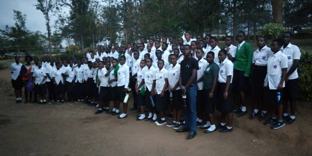 Omar_Ndizeye's tweet photo. Photos of @NARwanda #PeaceAgents yesterday during their visit to the students of #GSKabeza from @NyagatareDistr creating #YouthDialogue platforms not only increase #Peacevalues among young generations but it increase networking and skills sharing among them @Inziranziza #RwOT https://t.co/ybMlpMfh5a